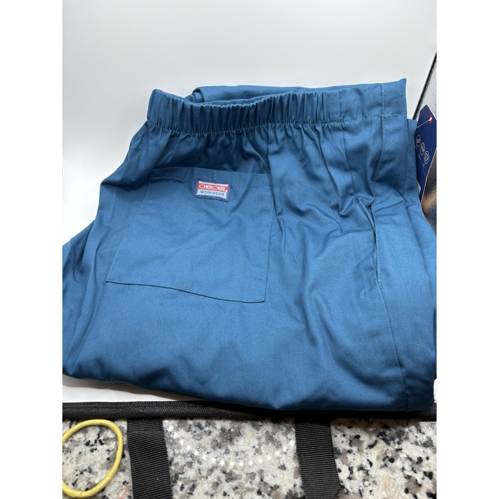 Cherokee Workwear Modern Classic 4101P Petite Scrub Pants Medium Caribbean NWT